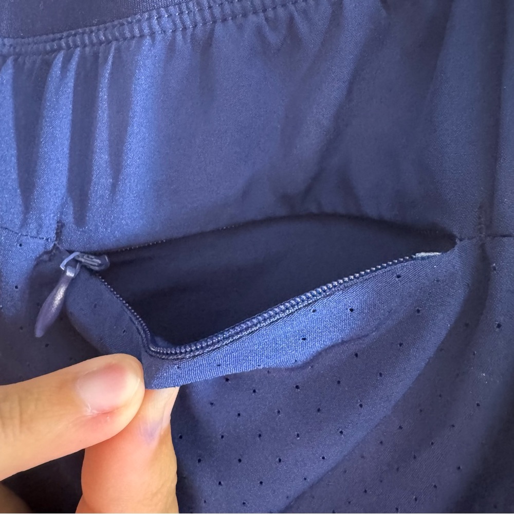 ASICS Running Shorts Large Blue 2 in 1 Lined Athletic Workout Gym Women - Picture 4 of 8